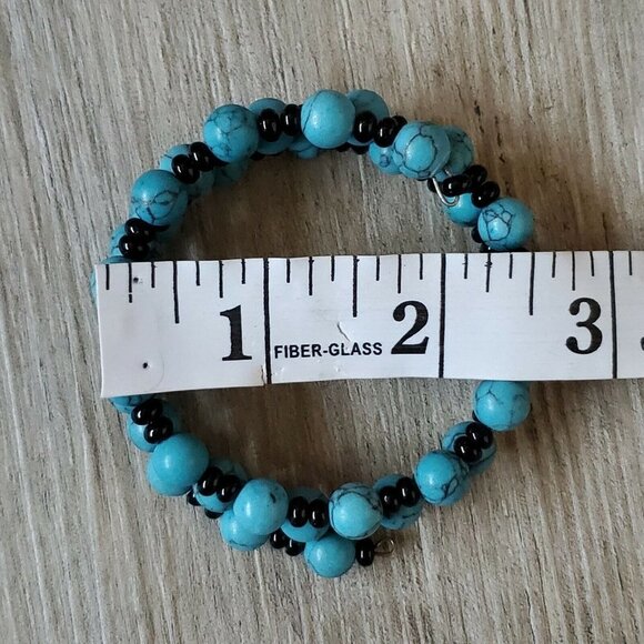 Faux‎ Turquoise Wrap Costume Jewelry Bracelet - Picture 3 of 4